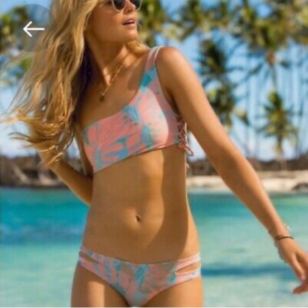 L*Space One Shoulder Women’s Bungalow Palm Toga Side Tie Floral